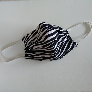 Mask w/nose  wire 🦓 Zebra Pattern